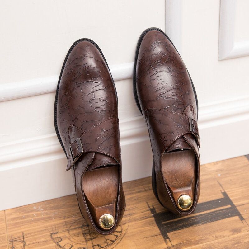 Herre Mode Britisk Stil Præget Metalspænde Business Casual Formelle Sko