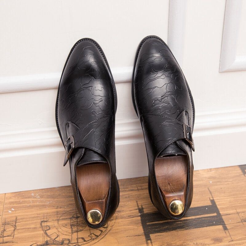 Herre Mode Britisk Stil Præget Metalspænde Business Casual Formelle Sko