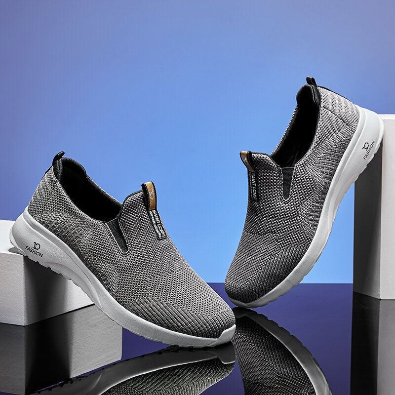 Herre Åndbar Blød Sål Skridsikker Behageligt Stof Slip On Casual Walking Sko