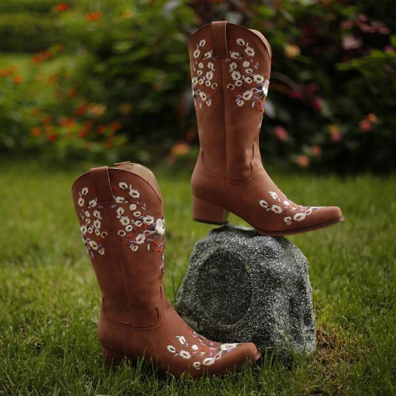 Dame Stor Størrelse Retro Blomster Broderede Slip On Cowboystøvler