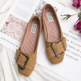 Dame Metal Decor Solid Color Slip On Flats Loafers