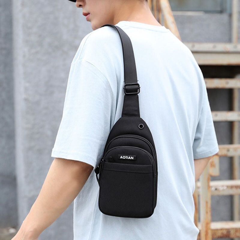 Herre Øretelefon Hul Stor Kapacitet Multi-lomme Vandtæt Crossbody Bag Sling Bag