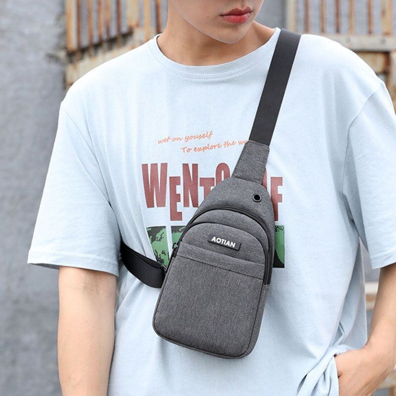 Herre Øretelefon Hul Stor Kapacitet Multi-lomme Vandtæt Crossbody Bag Sling Bag